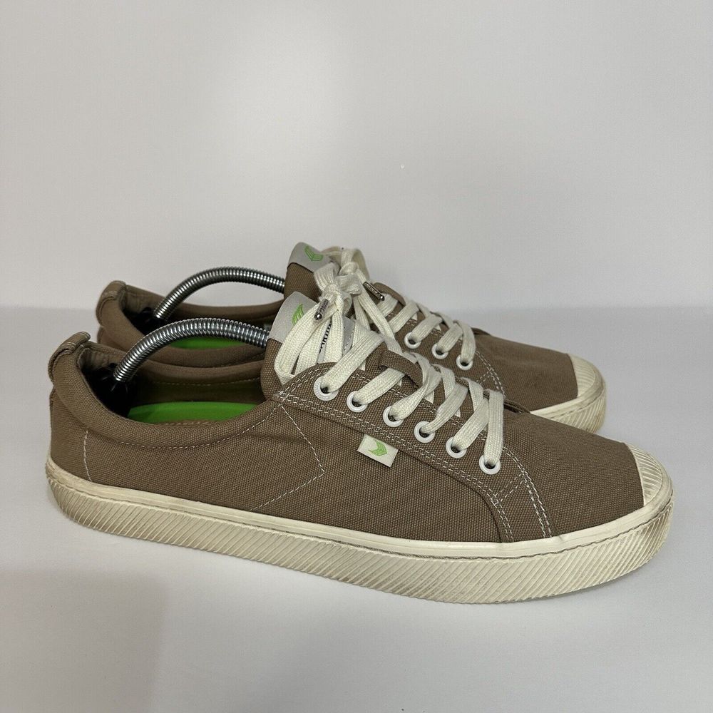 Cariuma Rio OCA Canvas Tan Lace-Up Sneakers Men’s‎ 12.5 Women’s 14 Eco-Friendly